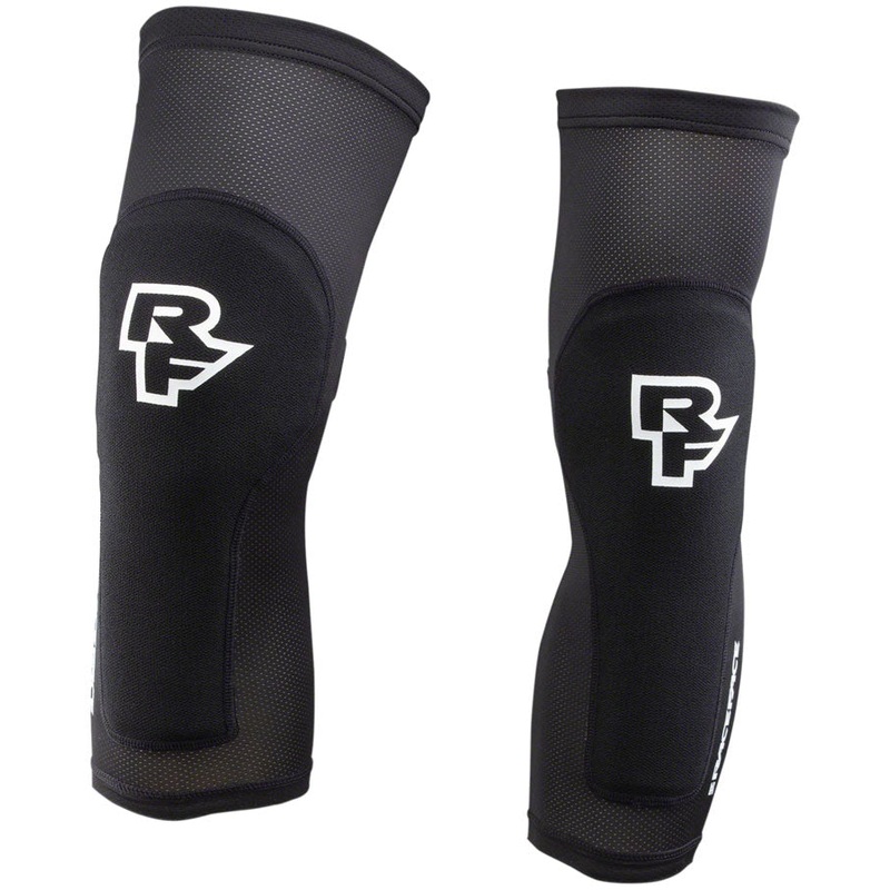 RaceFace Charge Knee Pad – Stealth LG